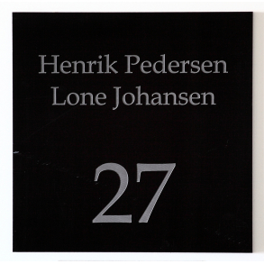 Sort blank skilt med husnummer - 200 mm x 200 mm