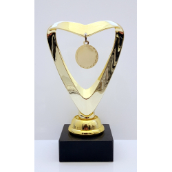 Guld hjertepokal med medalje