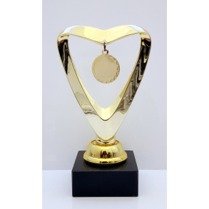 Guld hjertepokal med medalje