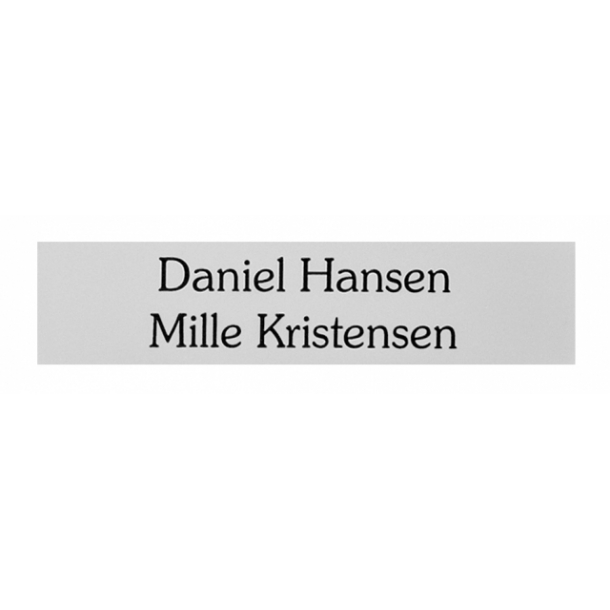 Lys gr skilt med sort tekst