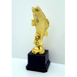 Stor Springende Fiskpokaltrof