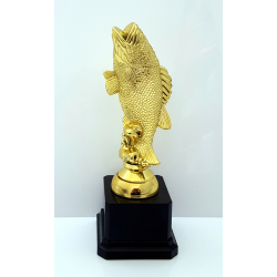 Stor Springende Fiskpokaltrof