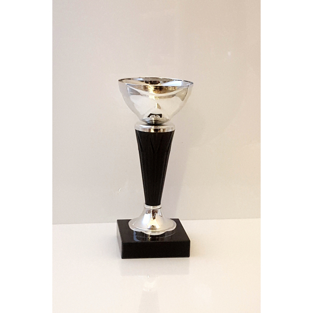 Elegant Slv/Sort pokal