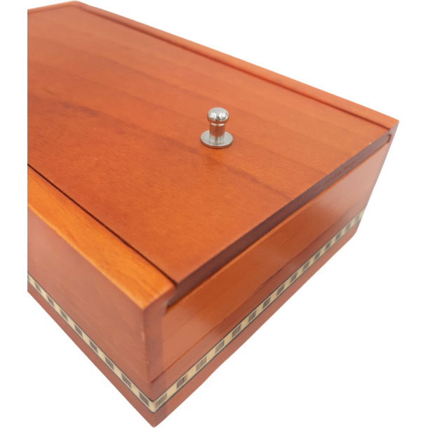 Trske med 2 kortspil samt Domino brikker