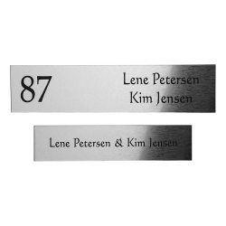 Elegant skilt i st�l look med husnummer i 3 st�rrelser