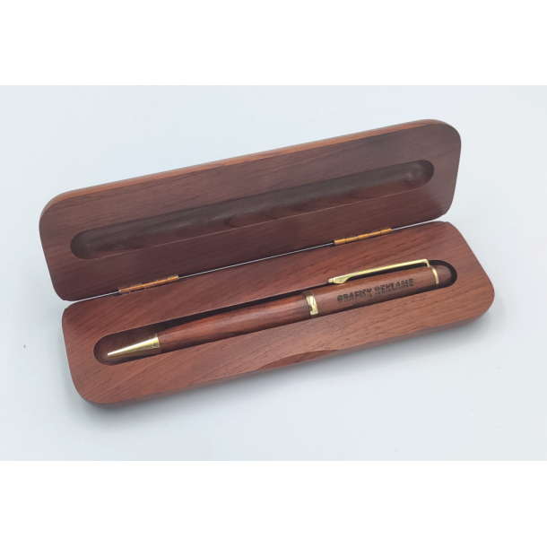 Kuglepen og ske i Rosentr