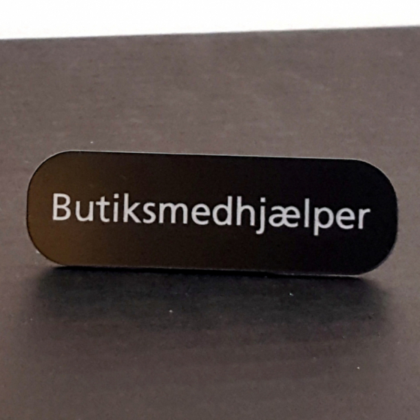 Navneskilt Sort med slvgr tekst