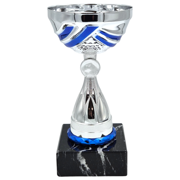 Blue Line pokal 23,5 cm &ndash; stor s�lv pokal med bl� detaljer og marmorsokkel
