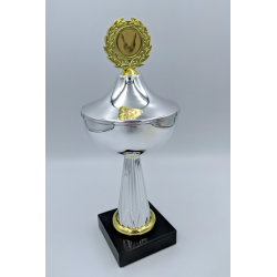 Kegle slv pokal, 25,5 cm, med guld rosette og bnd