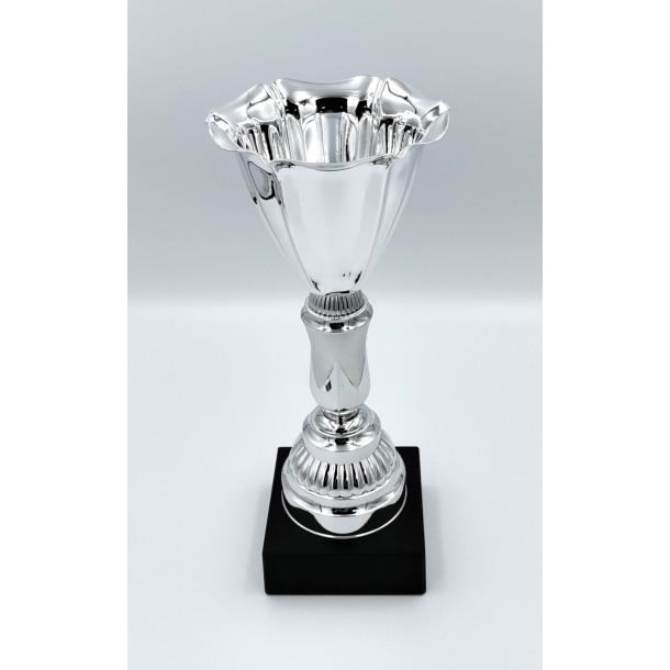 Slv pokal med tulipankant, 27.5 cm